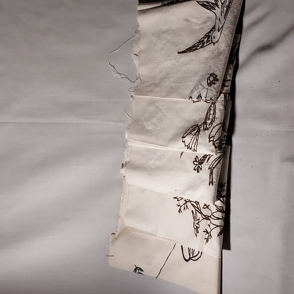 Handmade Embroidered Table Runners Table Scarfs Dinner Napkins Floral Designs - Picture 6 of 9